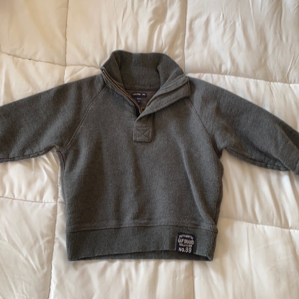 GAP 1/4 Zip Sweater